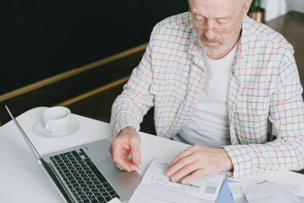 what is a pension buyout and should you take the lump sum - What Is a Pension Buyout and Should You Take the Lump Sum